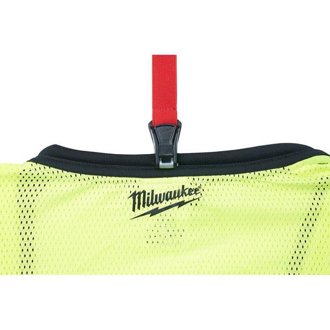MWKMILWAUKEE48228800