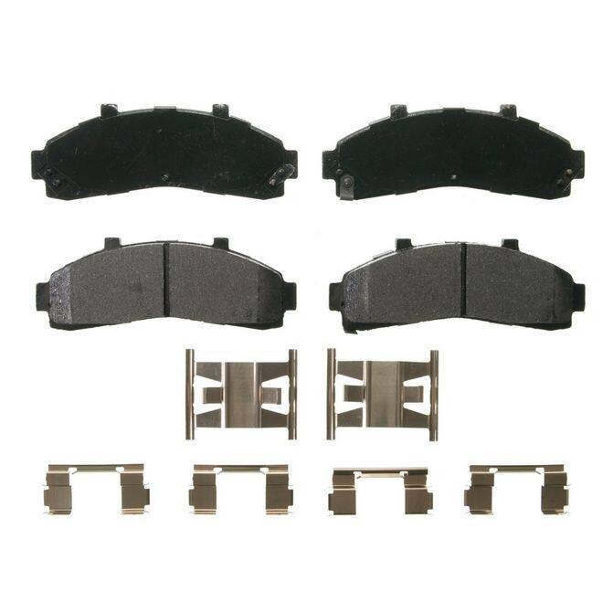 QuickStop Semi-Metallic Disc Brake Pad Set ZX652 | FleetPride