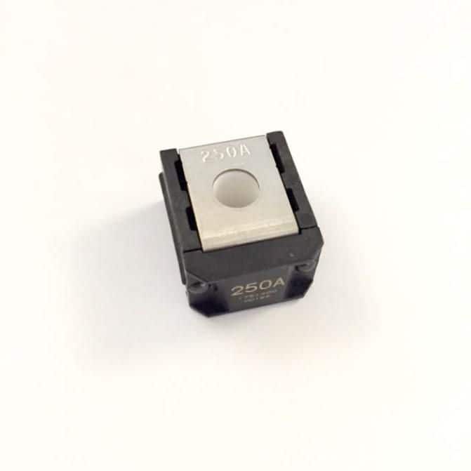 大人気！まとめ一覧 250A ZCASE MEGA Fuse, 1pc Card ZCAS250XP | FleetPride スノーボード